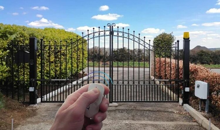 How To Choose The Right Remote Control Gate For Your Property