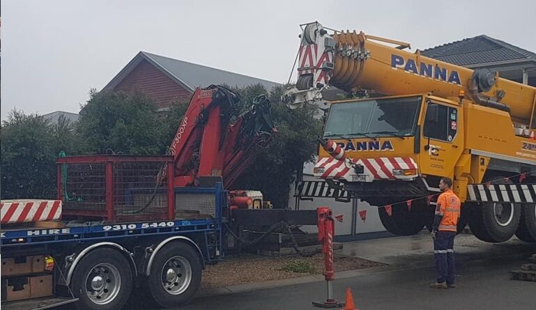 Features To Check While Choosing a Reliable Crane Hire